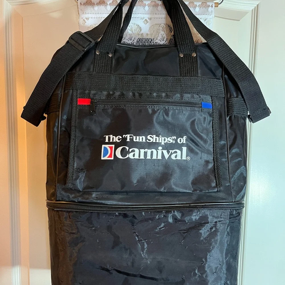 Expandable Carnival Cruise Travel, Airport Friendly, Handy 5 Wheel Flexible Bag!